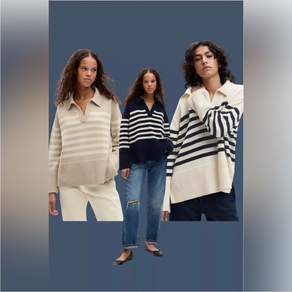 GAP Navy and White Striped V-Neck Sweater